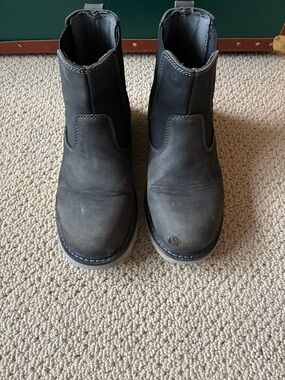 Buffalino Kelsey MemorySole Women’s Slip-On Chelsea Work Boots. Size 7.5M